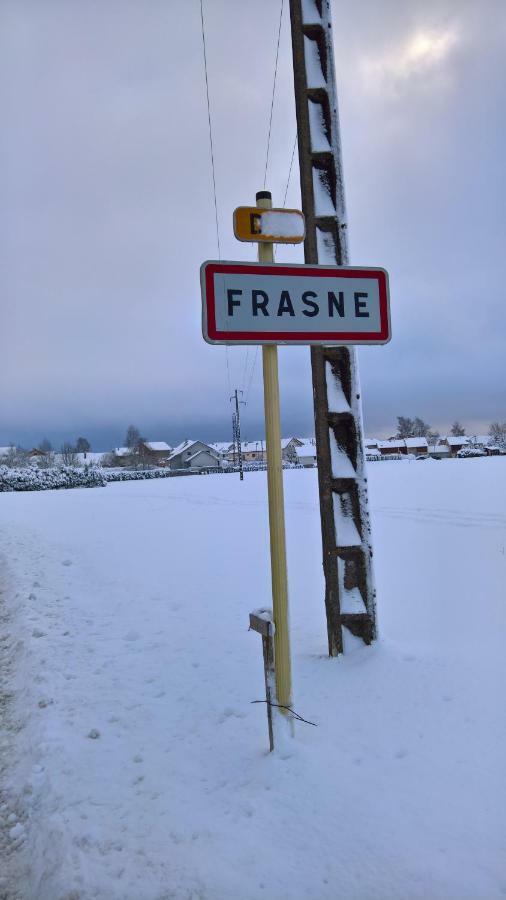 Chambre D Hote 1873 Frasne Luaran gambar